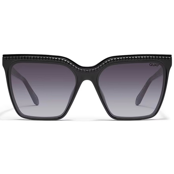 QUAY Level Up Bling Sunglasses Black Frame Black Gradient Lens Crystals New - Picture 4 of 14
